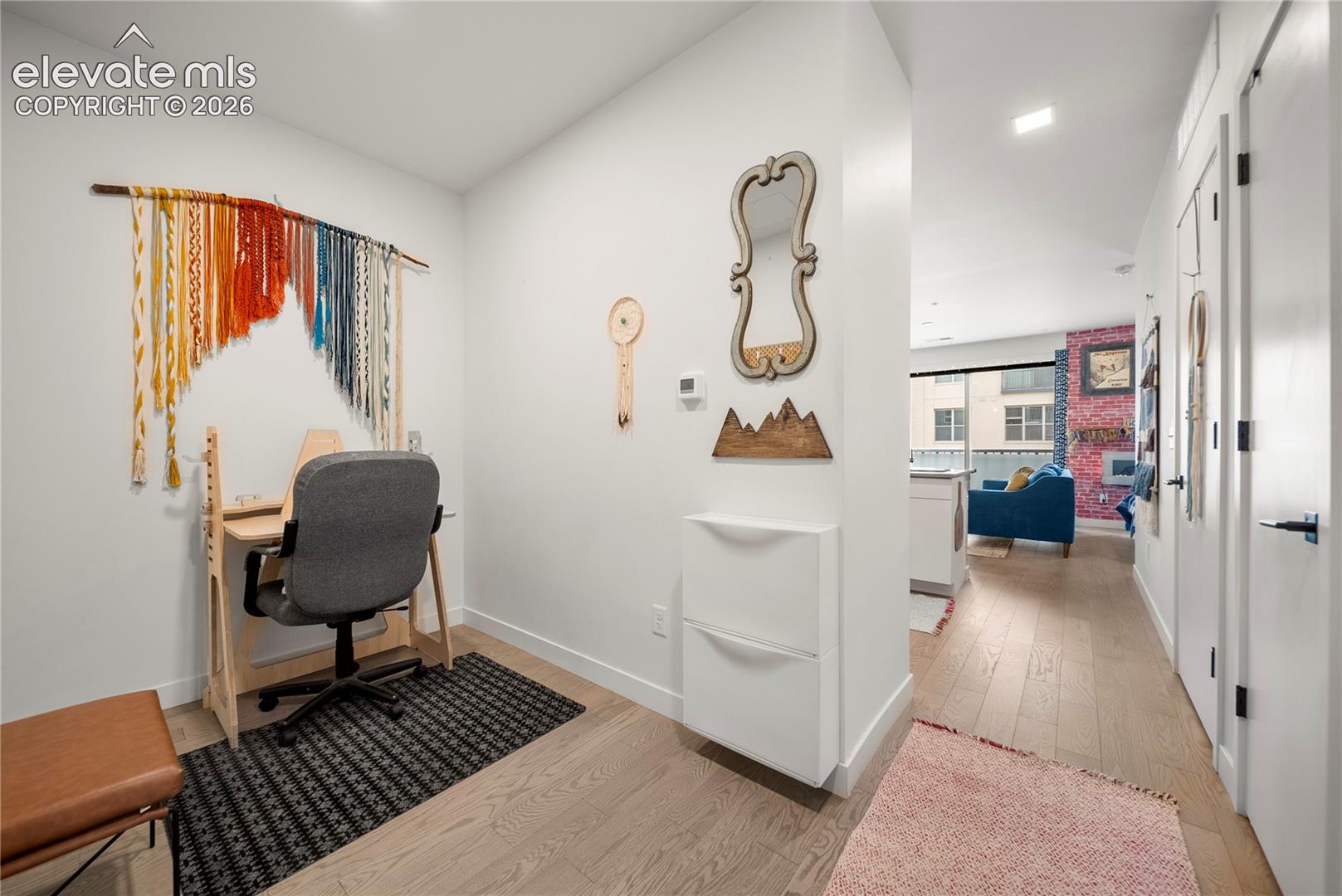 Listing photo 14 for 1898 S Bannock Street 202