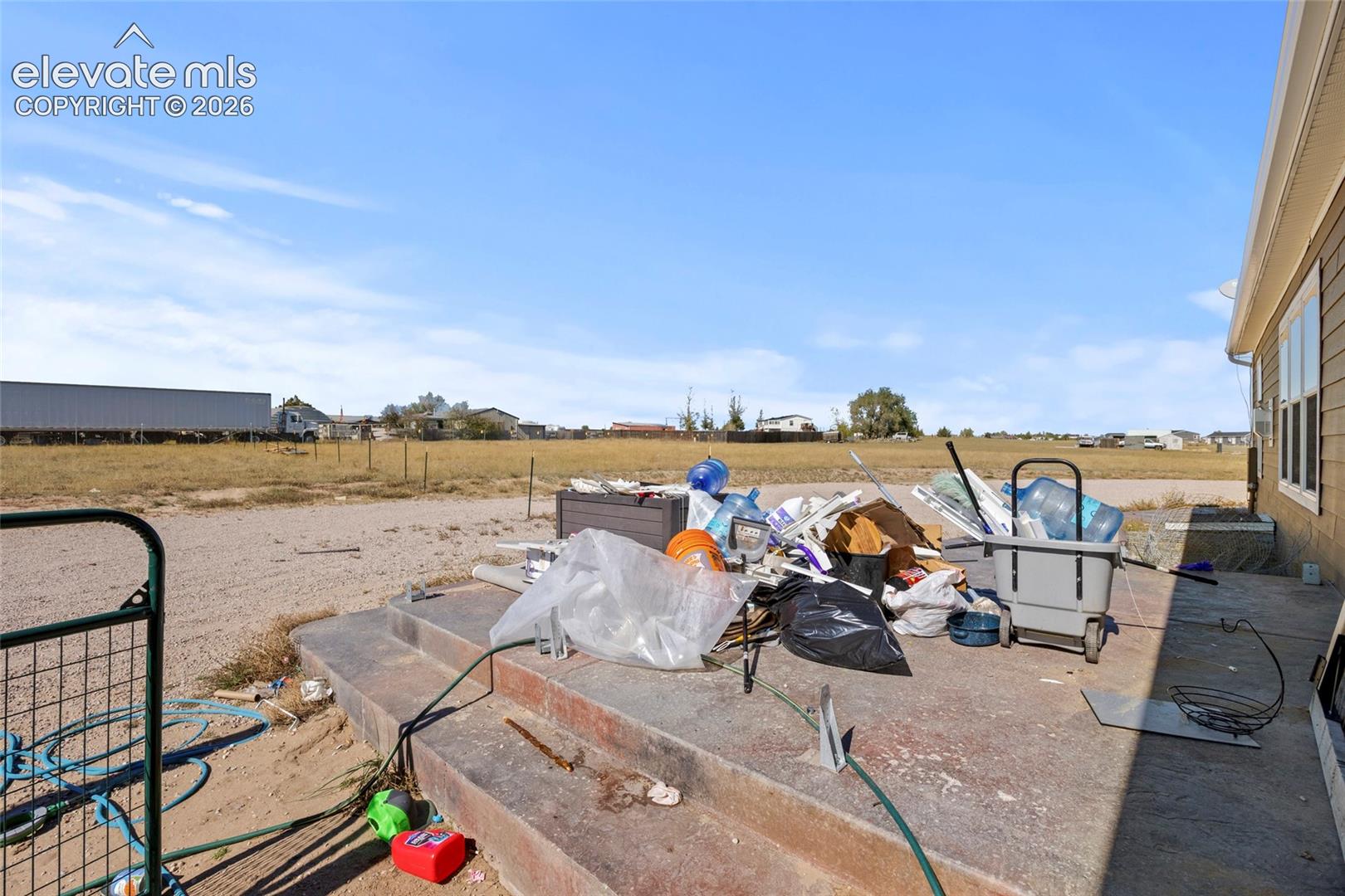 Listing photo 37 for 842 Spotted Owl Way