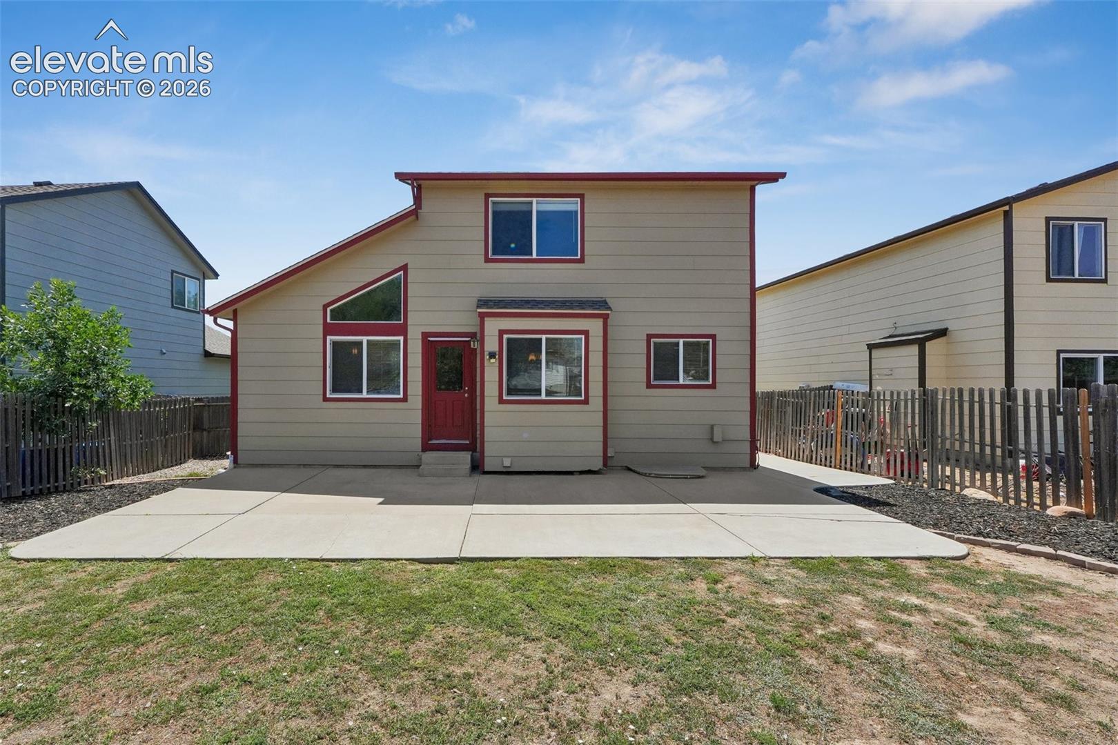 Listing photo 25 for 7174 Araia Drive