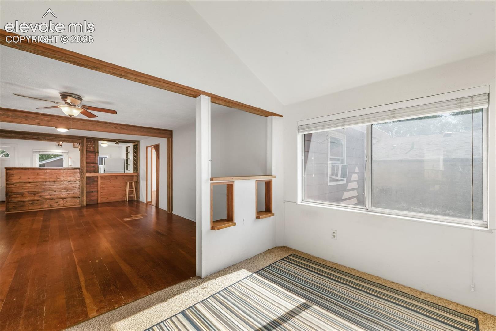 Listing photo 20 for 3326 W Kiowa Street