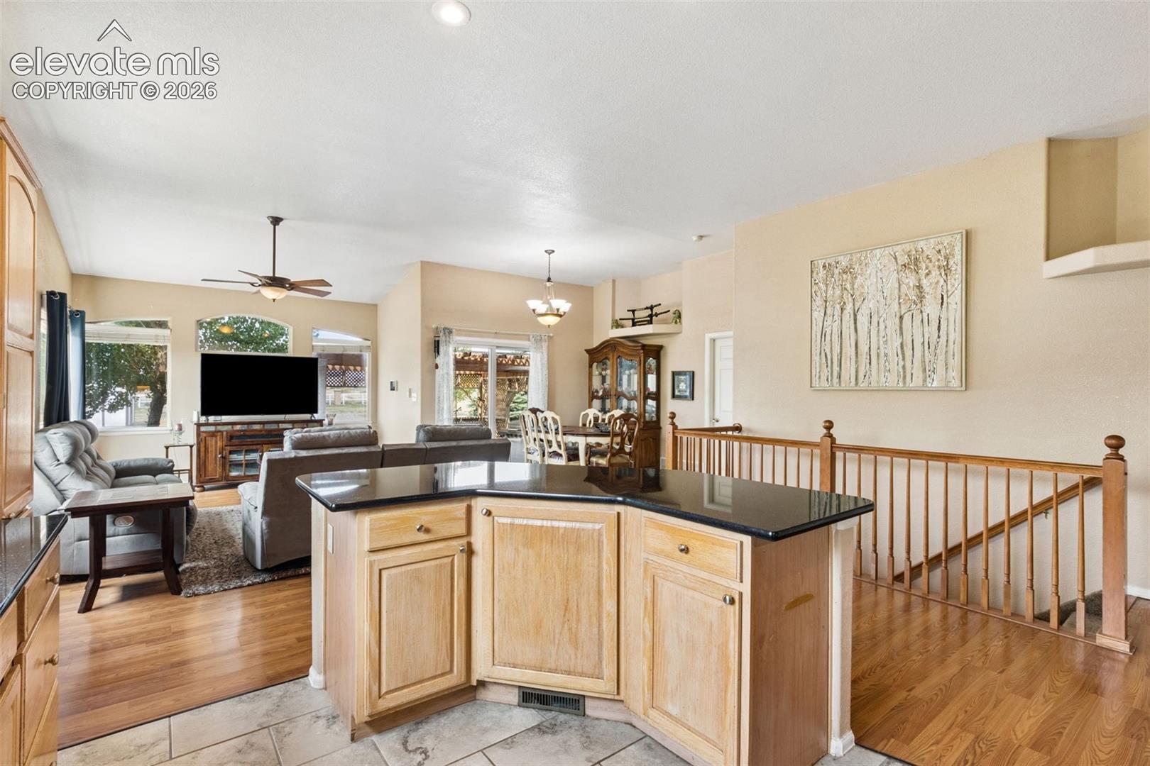Listing photo 26 for 703 N Canvas Drive