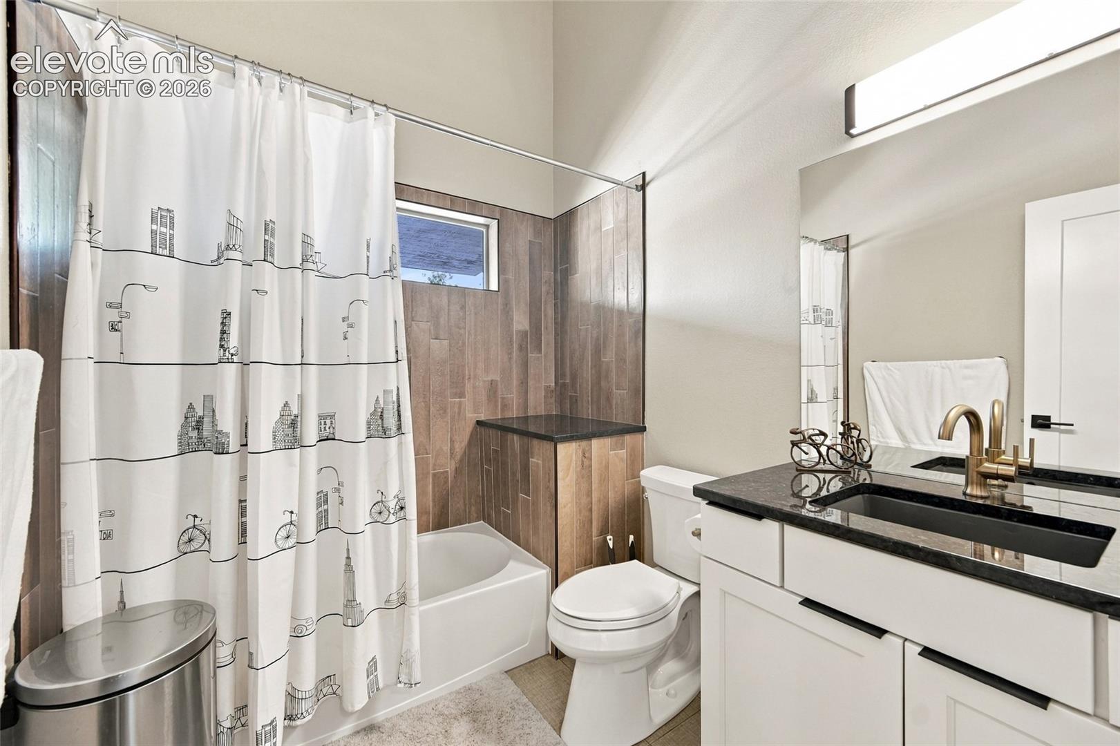 Listing photo 19 for 1319 W Colorado Avenue