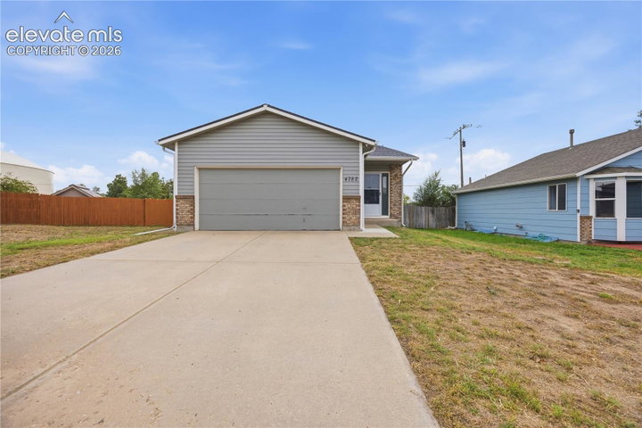 4782 Witches Hollow Lane — listing photo