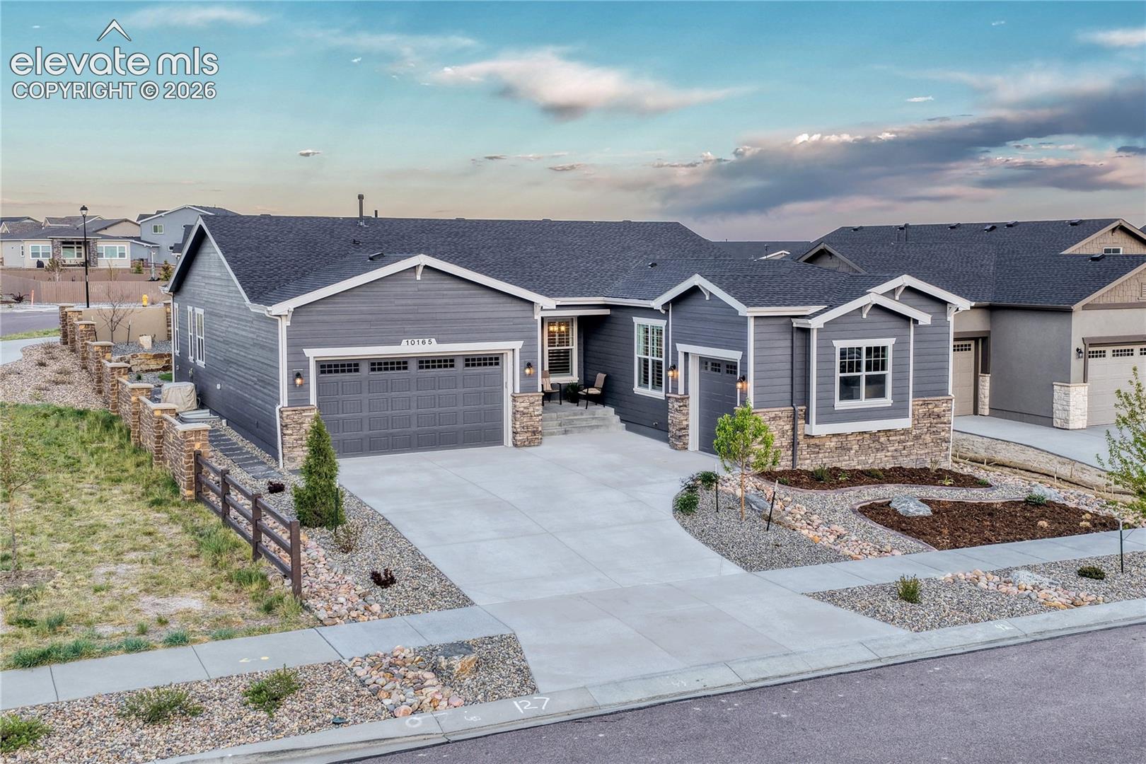 10165 Waterton Canyon Way