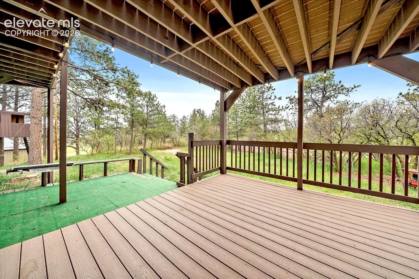 Listing photo 33 for 18640 Cloven Hoof Drive