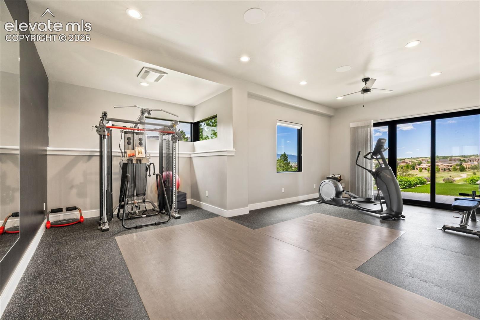 Listing photo 41 for 1484 Vine Cliff Heights