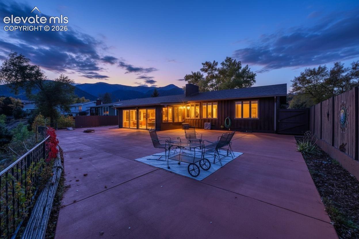 Listing photo 38 for 223 Crystal Hills Boulevard