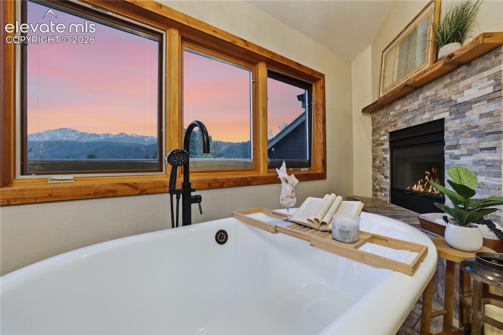 580 Sunny Glen Court, photo 28