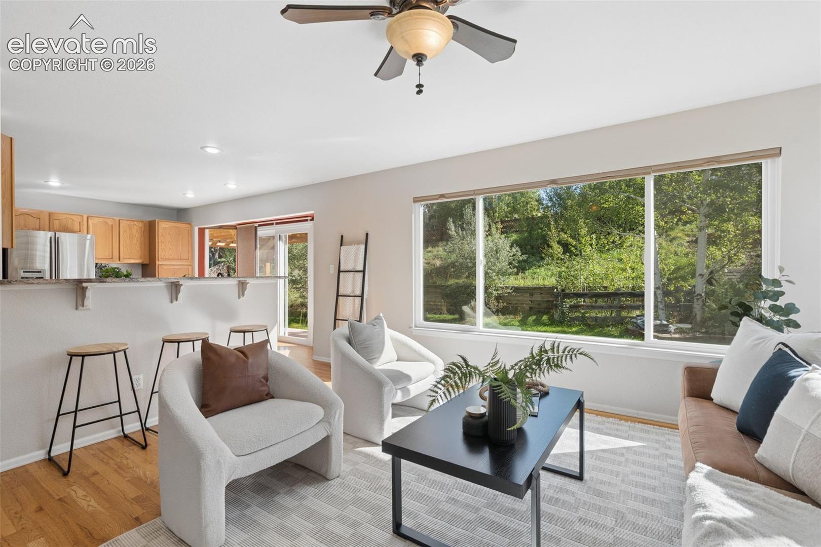 Listing photo 15 for 1272 Dream Lake Court