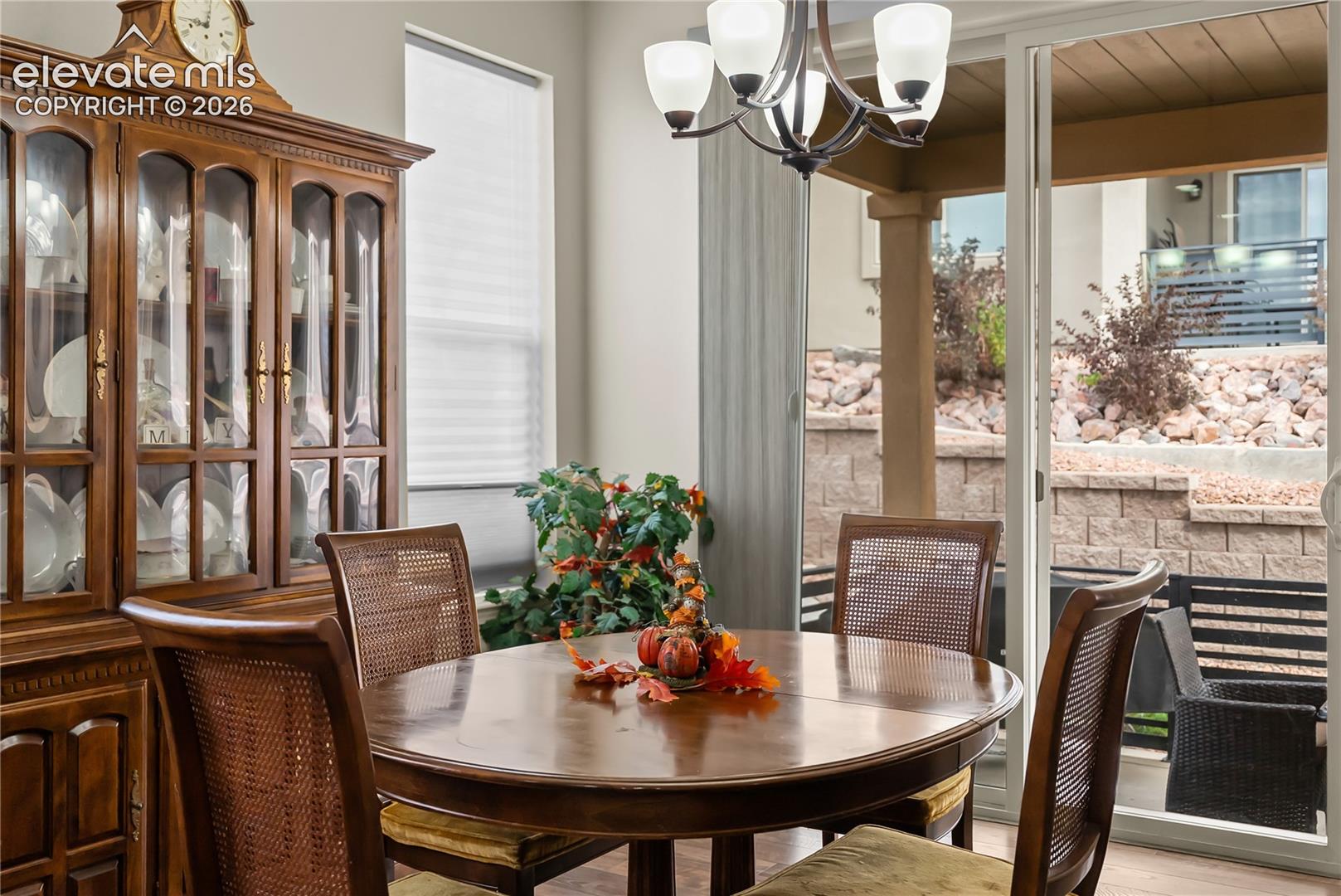 Listing photo 13 for 3336 Redcoat Lane