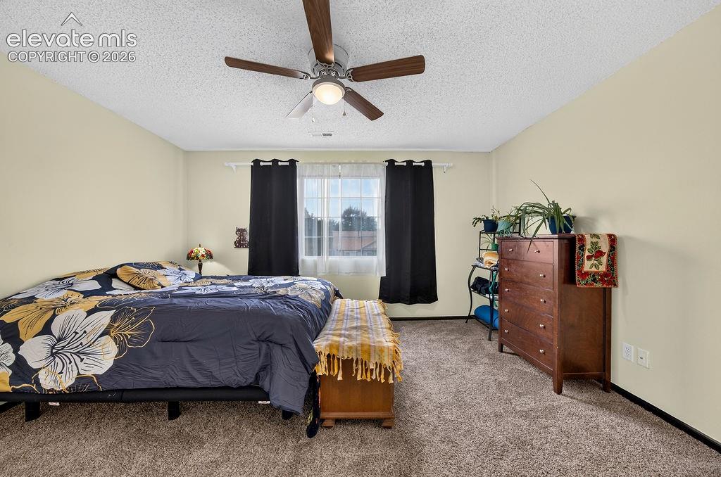 Listing photo 28 for 818 Hayloft Lane