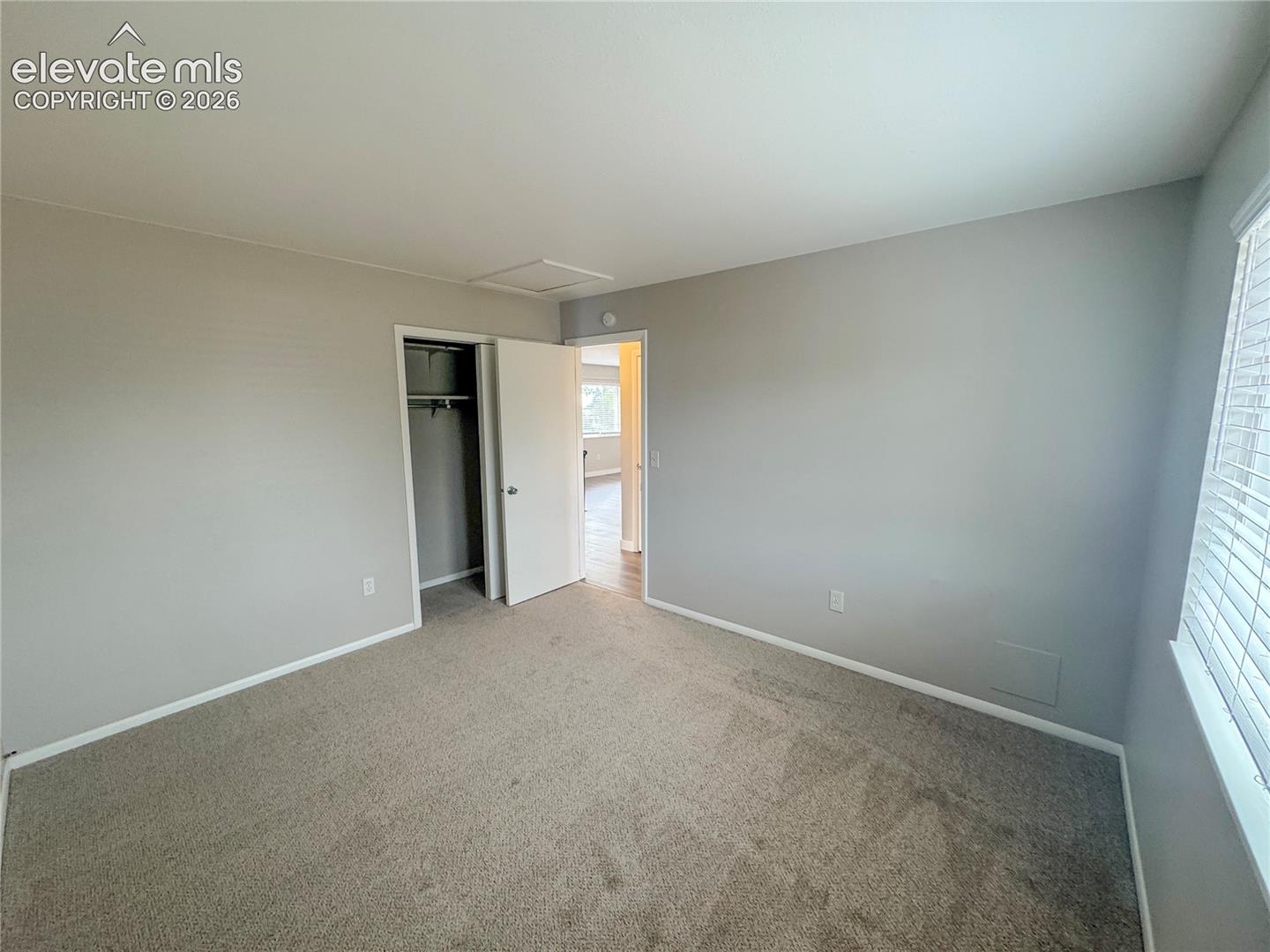 Listing photo 18 for 6074 Del Rey Drive