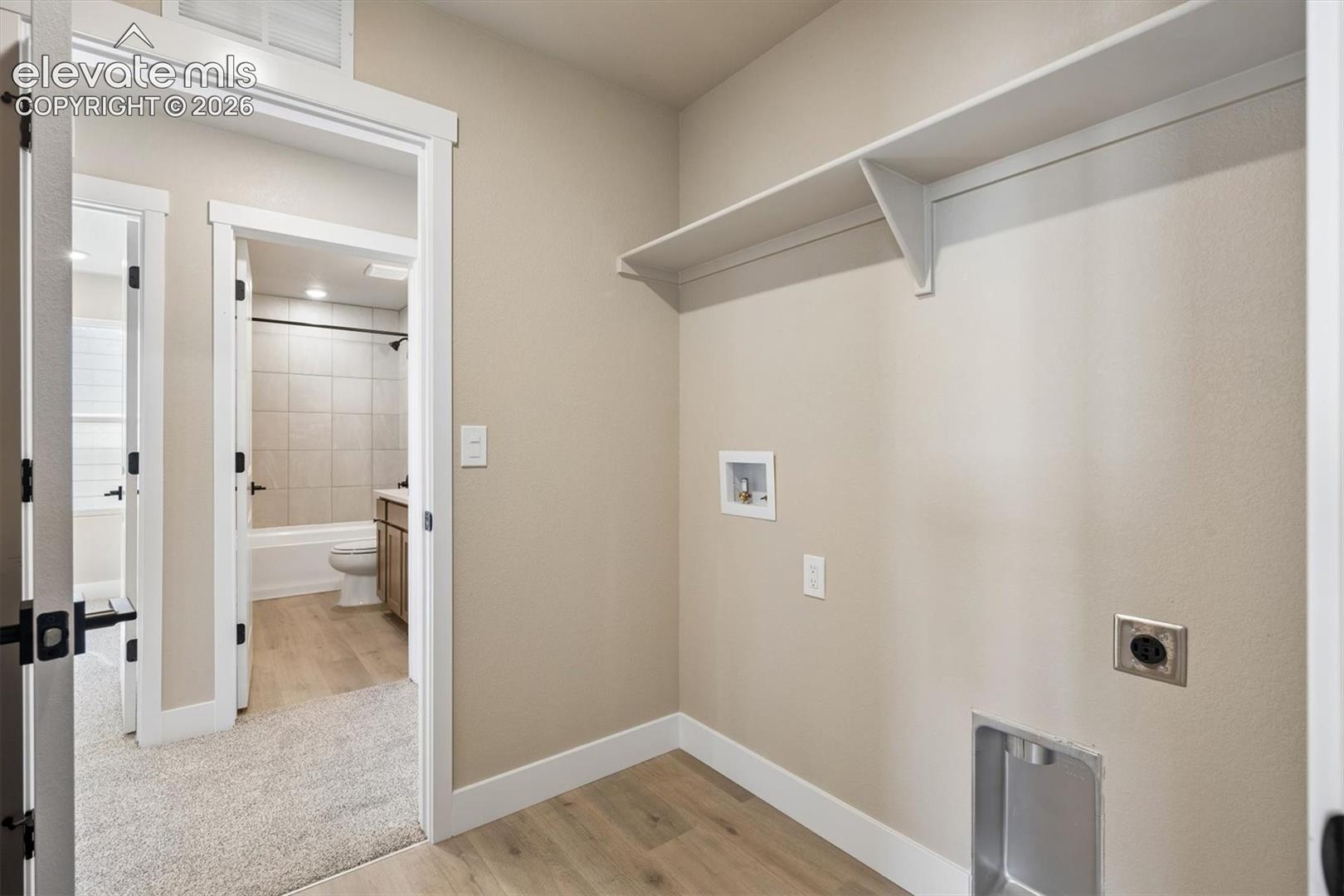 Listing photo 26 for 7931 Grey Bark Way
