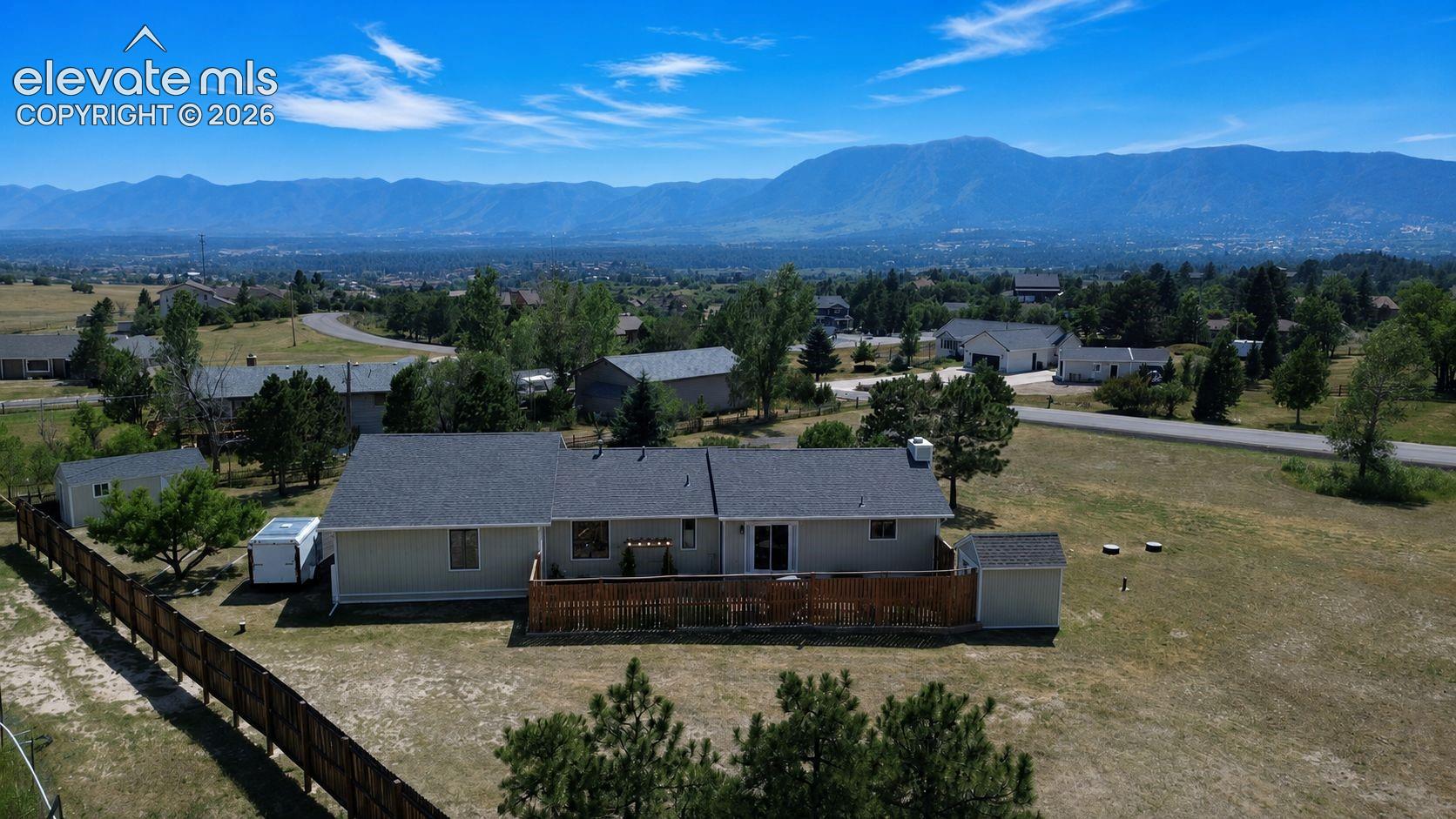 Listing photo 10 for 19155 Spring Valley Road