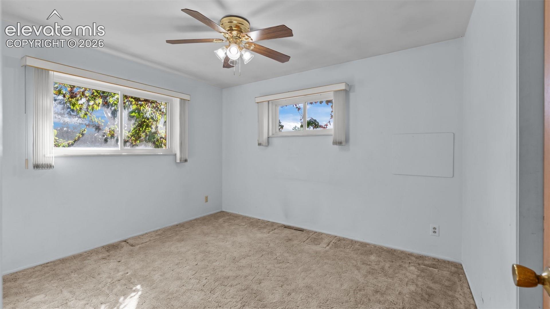 2204 Warwick Lane, photo 17