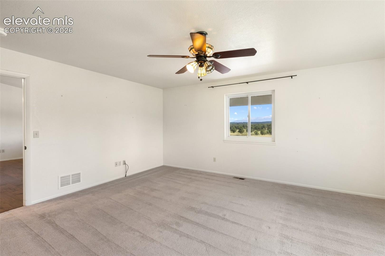 Listing photo 33 for 3050 Homestake Place
