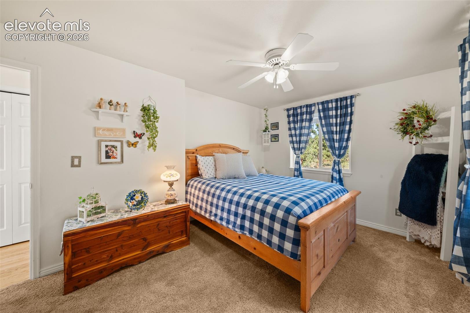 Listing photo 15 for 524 Spring Valley Drive