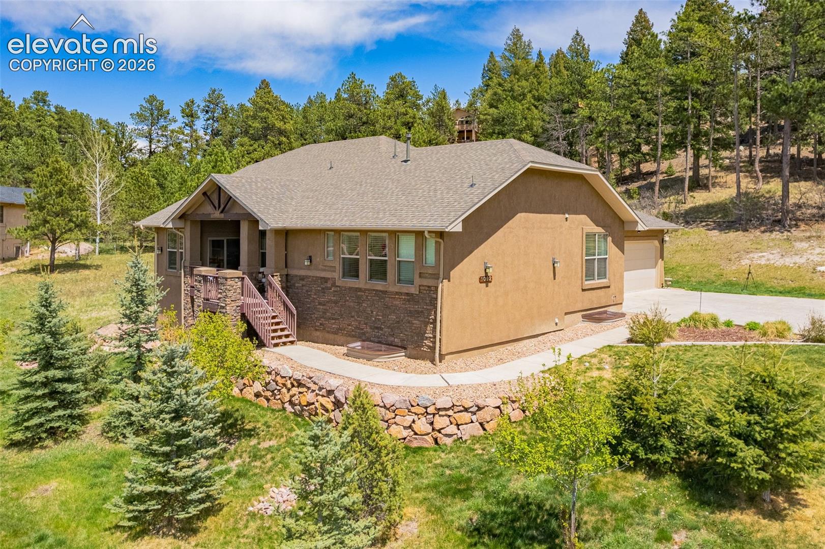 1092 Greenland Forest Drive