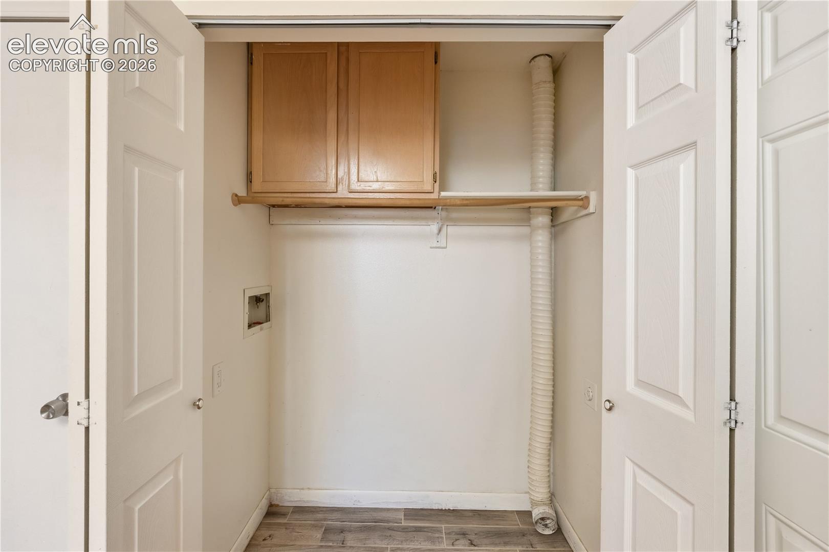 Listing photo 16 for 2360 Washo Circle
