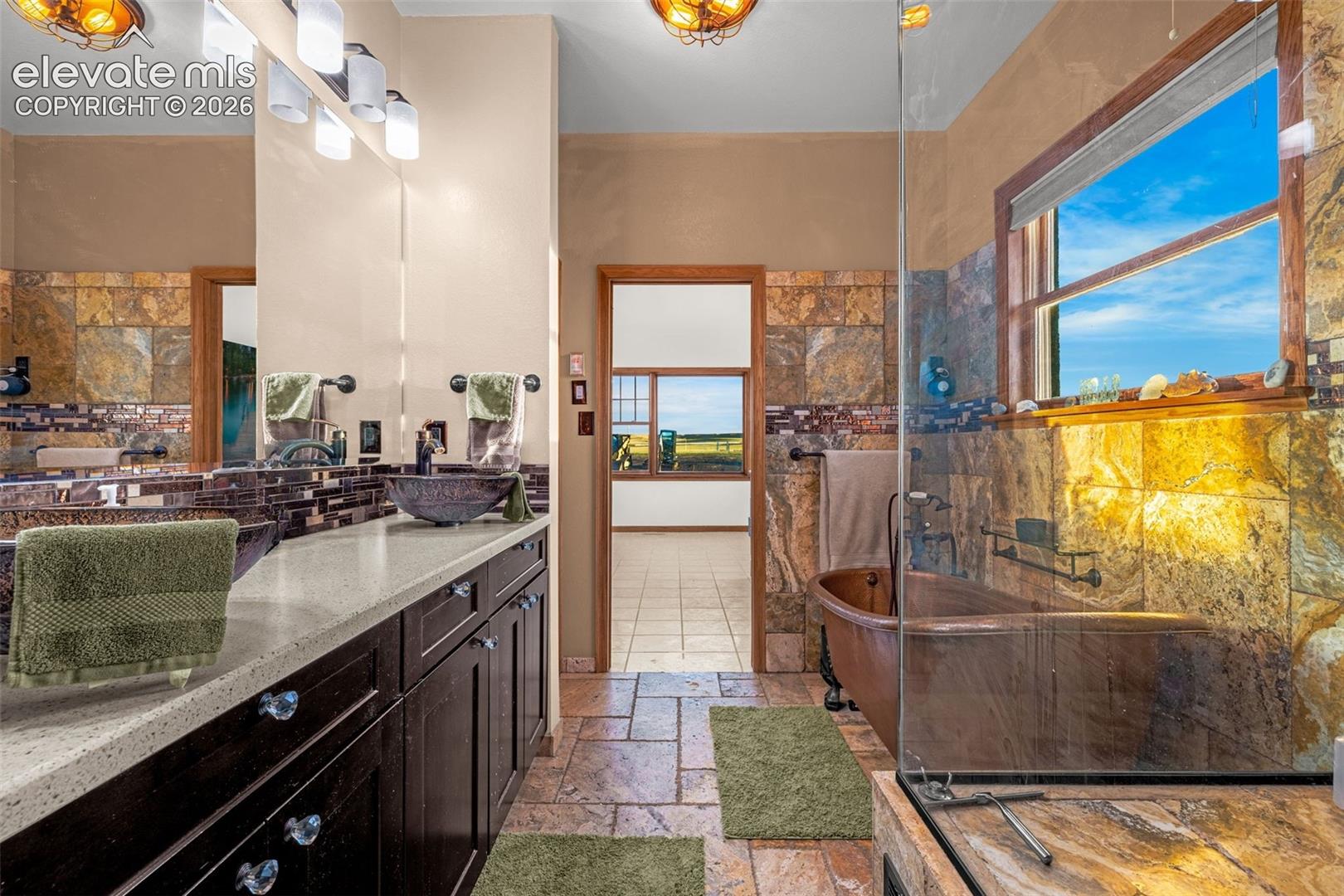 Listing photo 23 for 16255 Barney Road