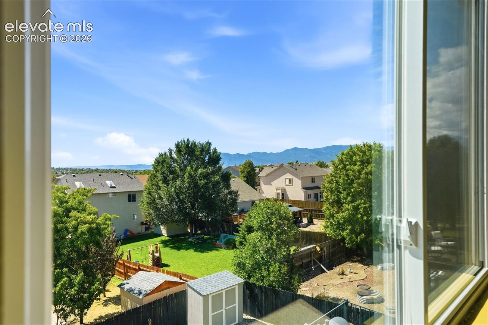 Listing photo 16 for 7105 Amber Ridge Drive