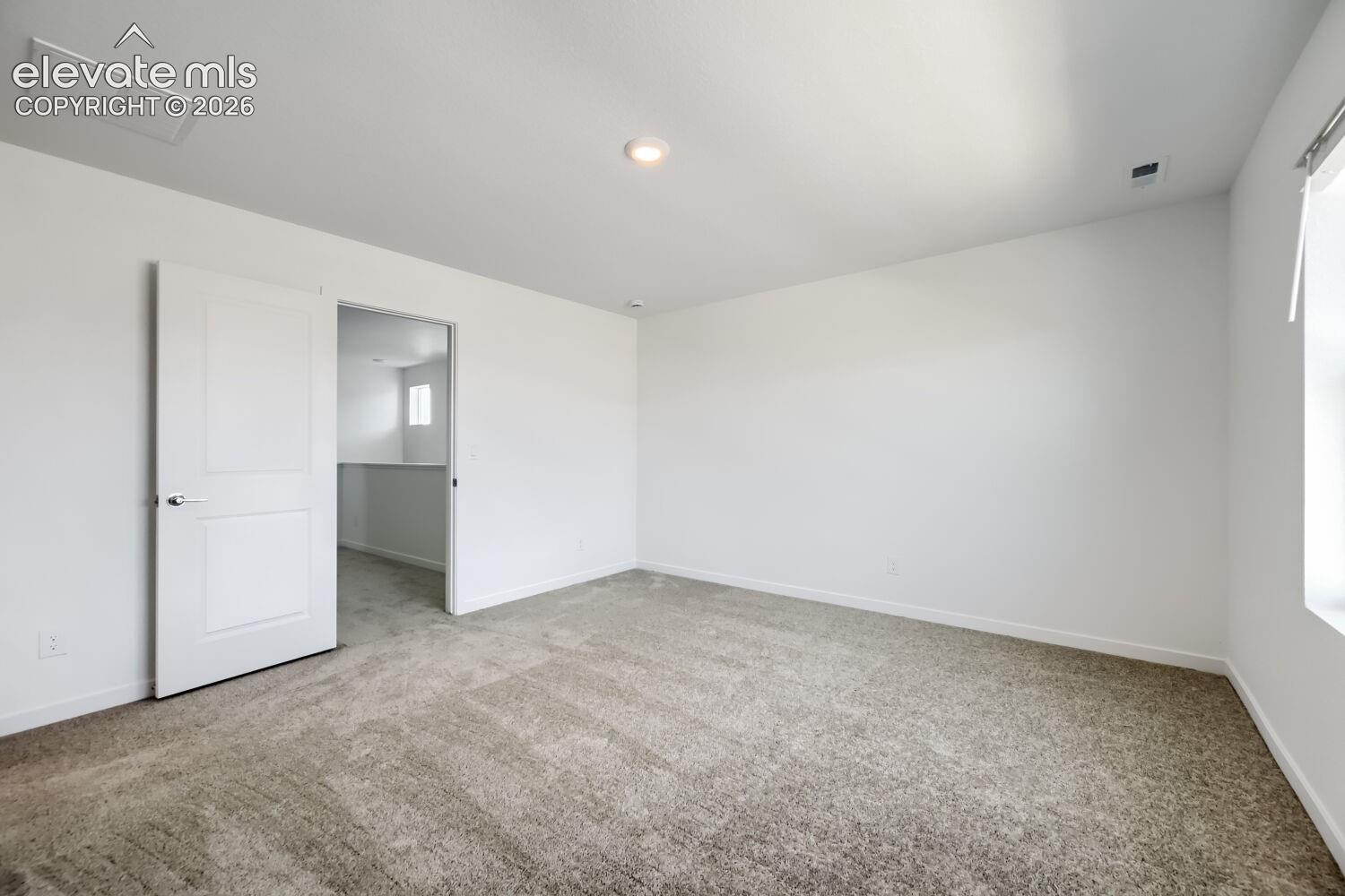 Listing photo 7 for 7923 Mounted Ranger Drive
