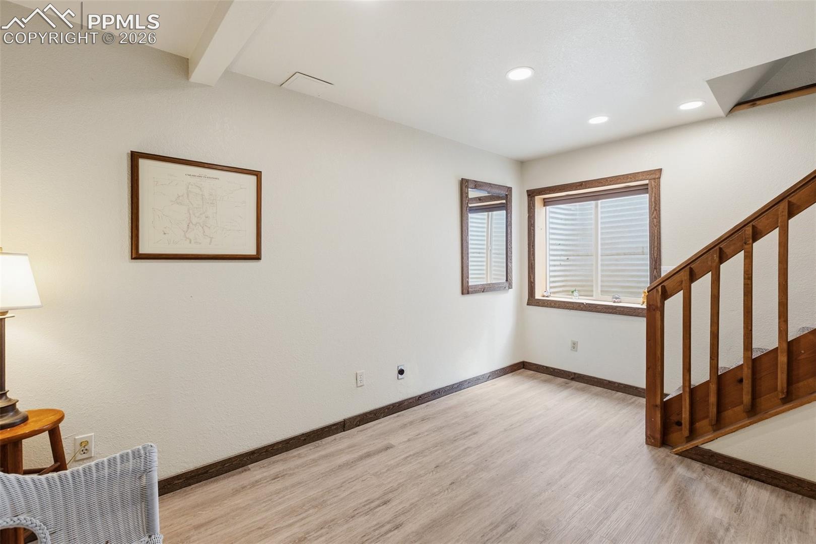 Listing photo 43 for 200 Sun Ridge Court
