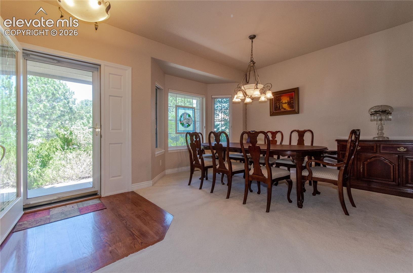 Listing photo 7 for 19558 Fox Trail Way