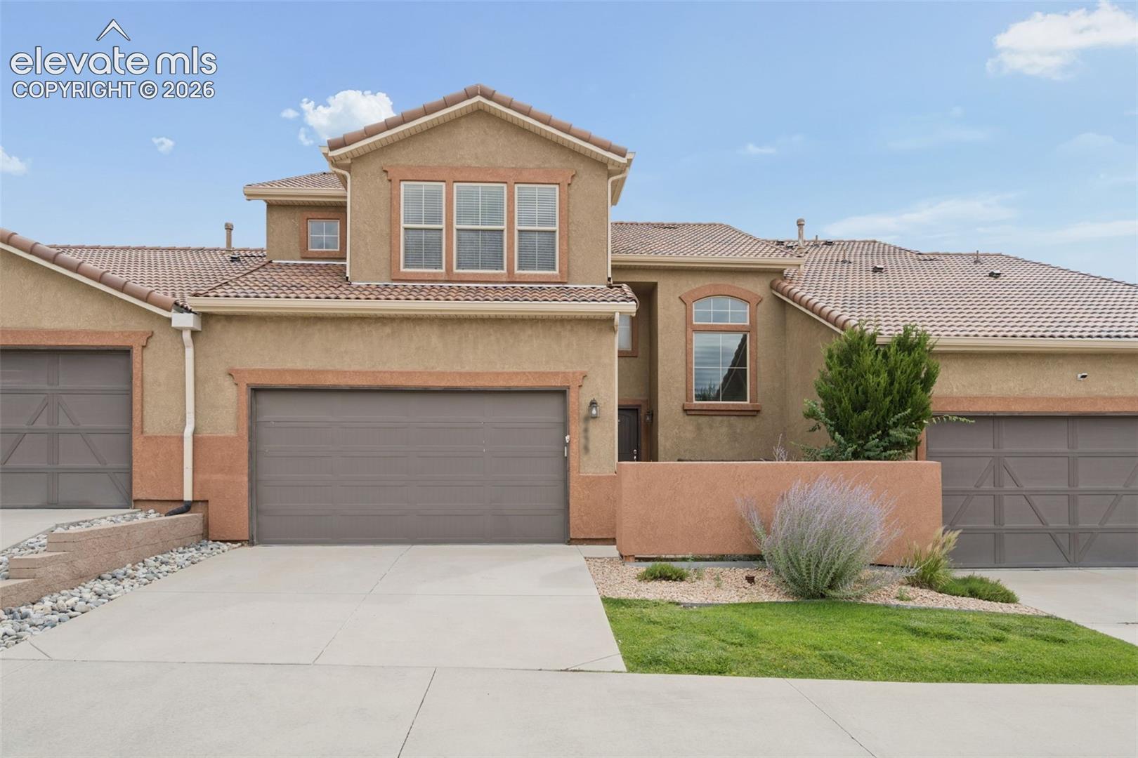 Listing photo 2 for 8435 Grand Peak Summit View