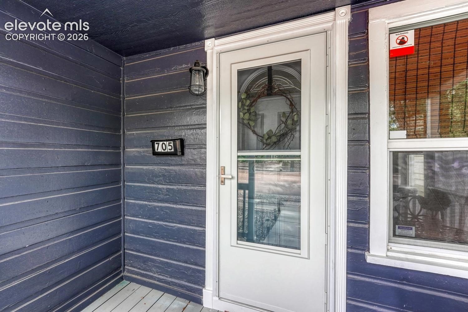705 Corona Street, photo 4