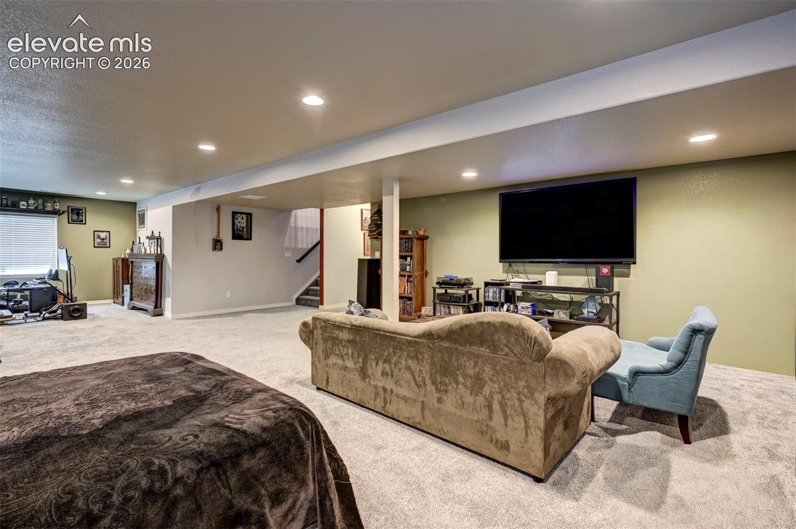 Listing photo 32 for 13713 Park Meadows Drive