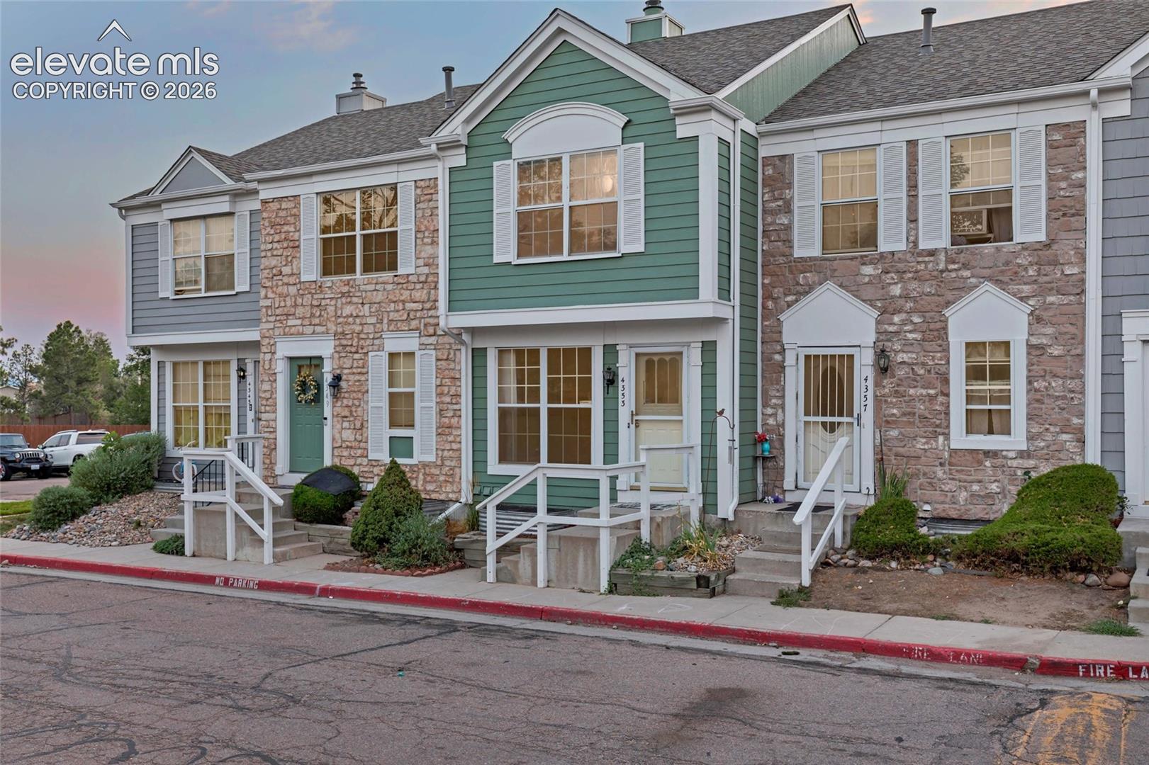 4353 Charleston Drive