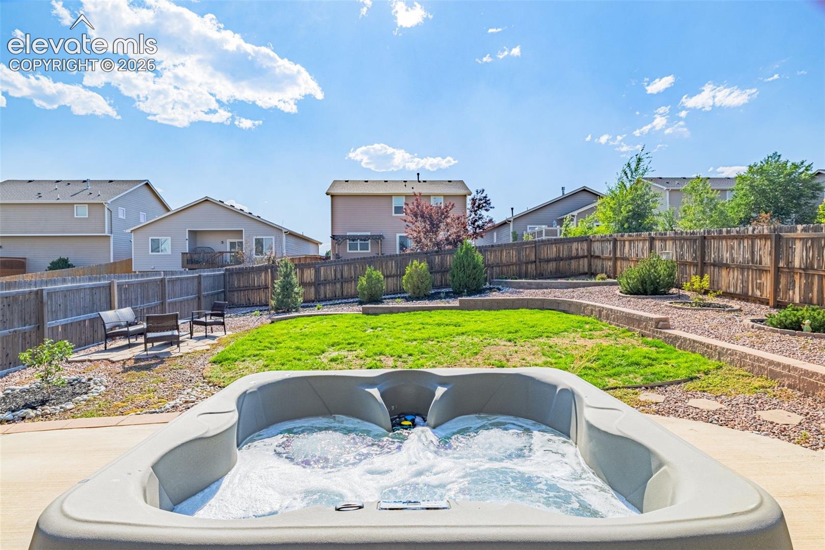 Listing photo 23 for 6898 Tullamore Drive