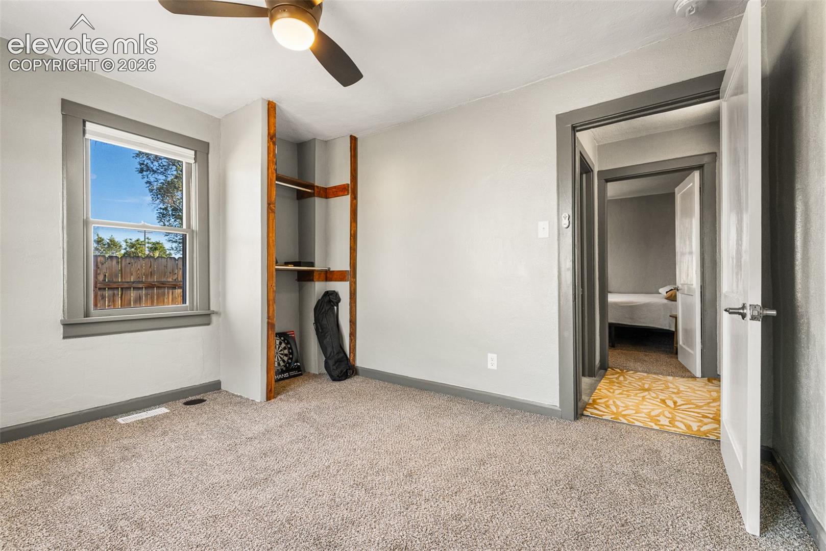 Listing photo 11 for 2330 Cheyenne Avenue