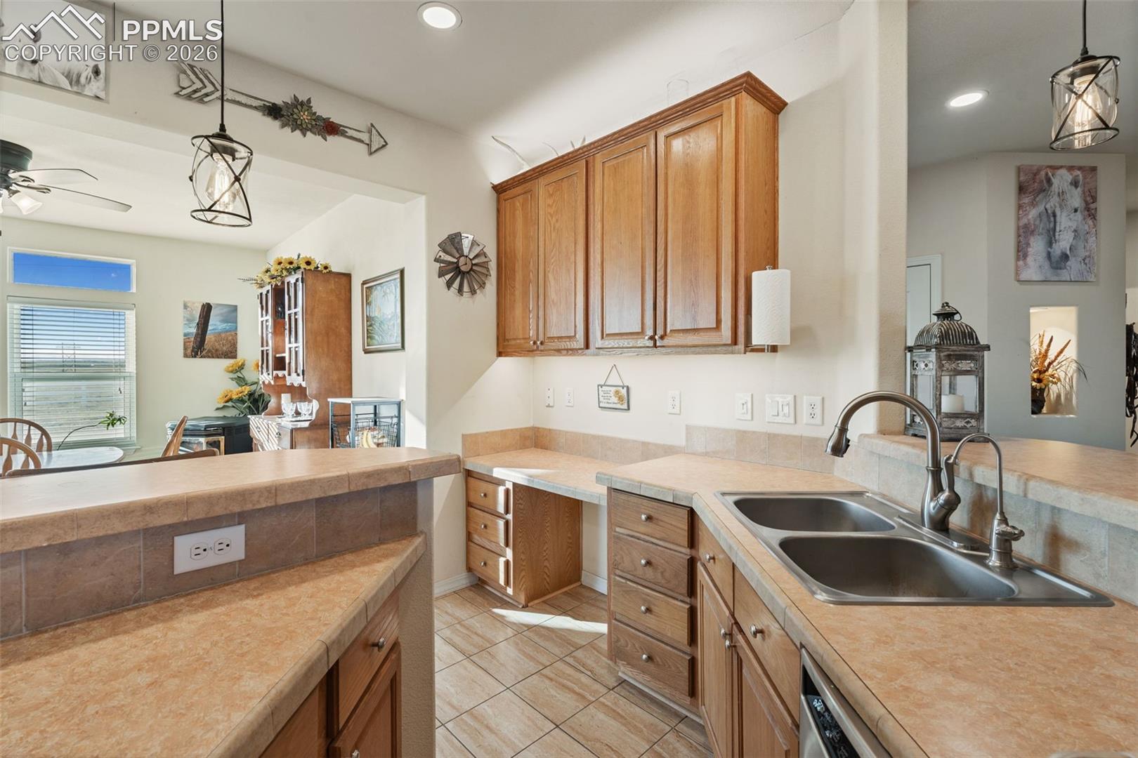 Listing photo 13 for 9785 N Rush Road