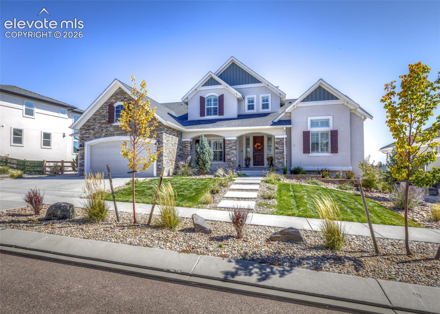 Listing photo 2 for 2363 Merlot Drive