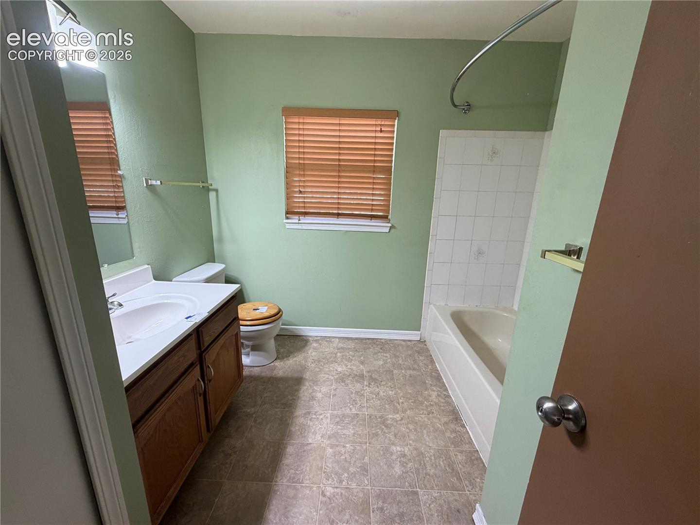 2140 Crystal River Drive, photo 19