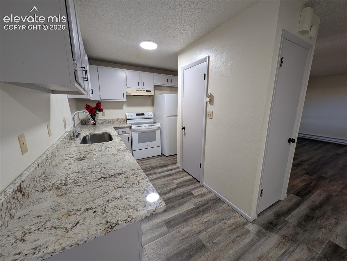 Listing photo 18 for 401 Forest Edge Road A5