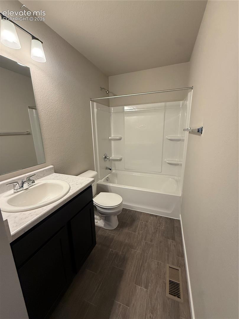 Listing photo 7 for 4536 Hawk Haven View