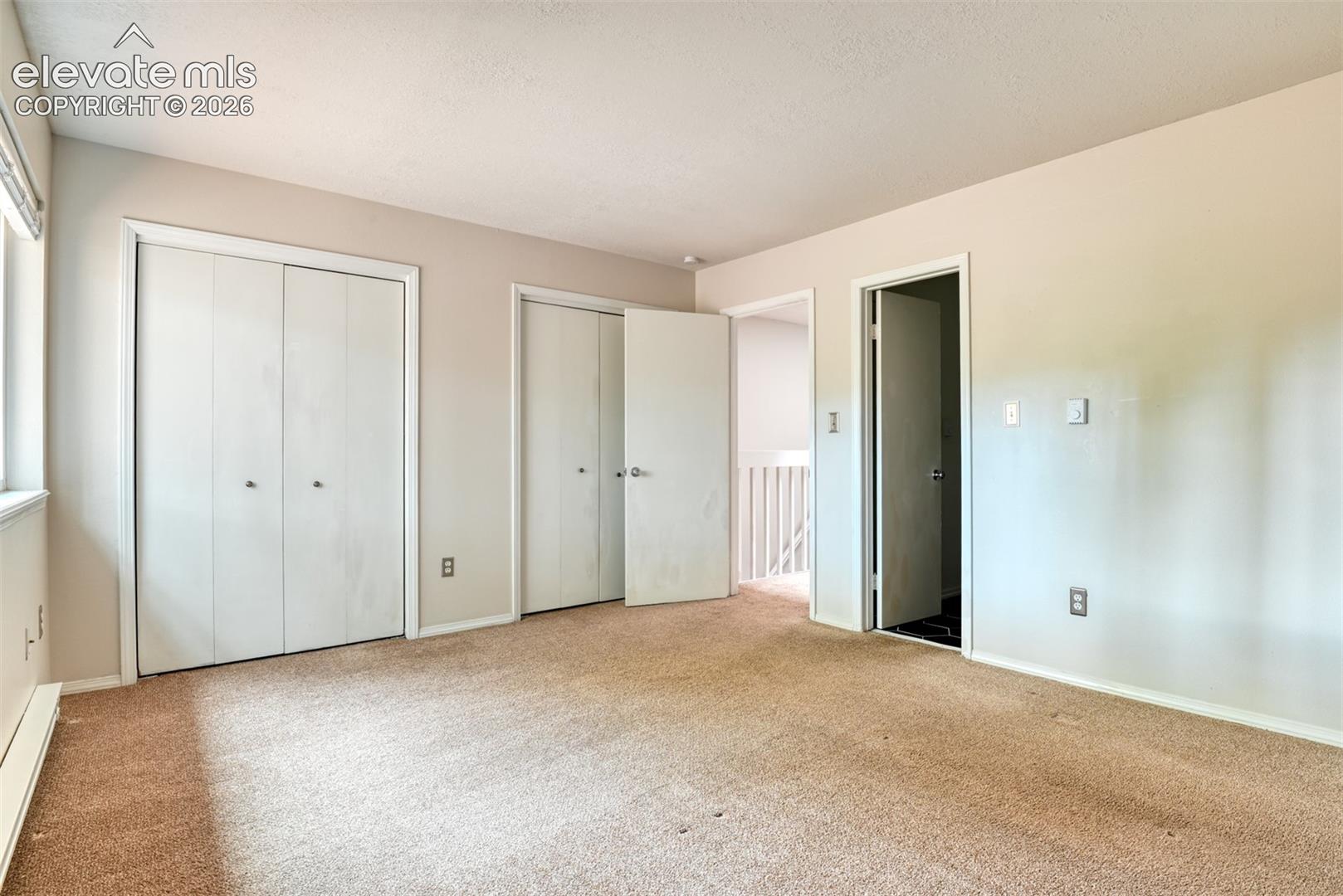 Listing photo 31 for 590 Manor Court B