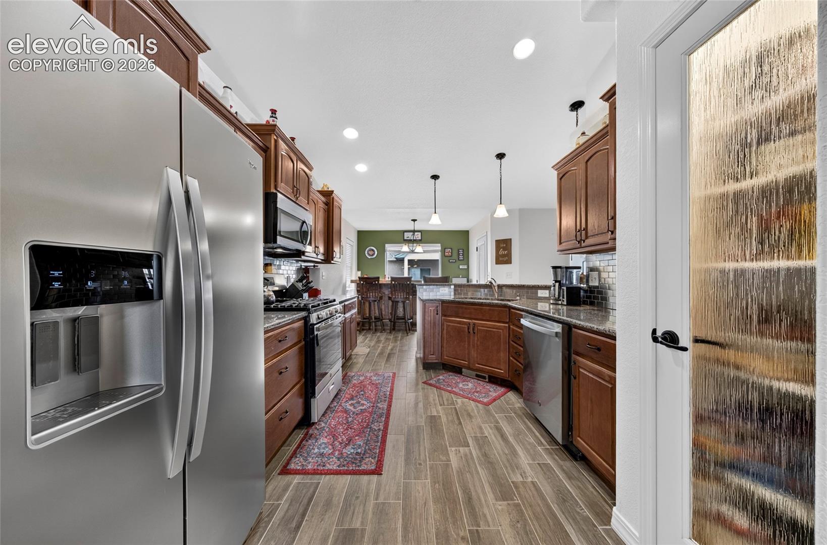 Listing photo 4 for 2311 Meadowlark Lane