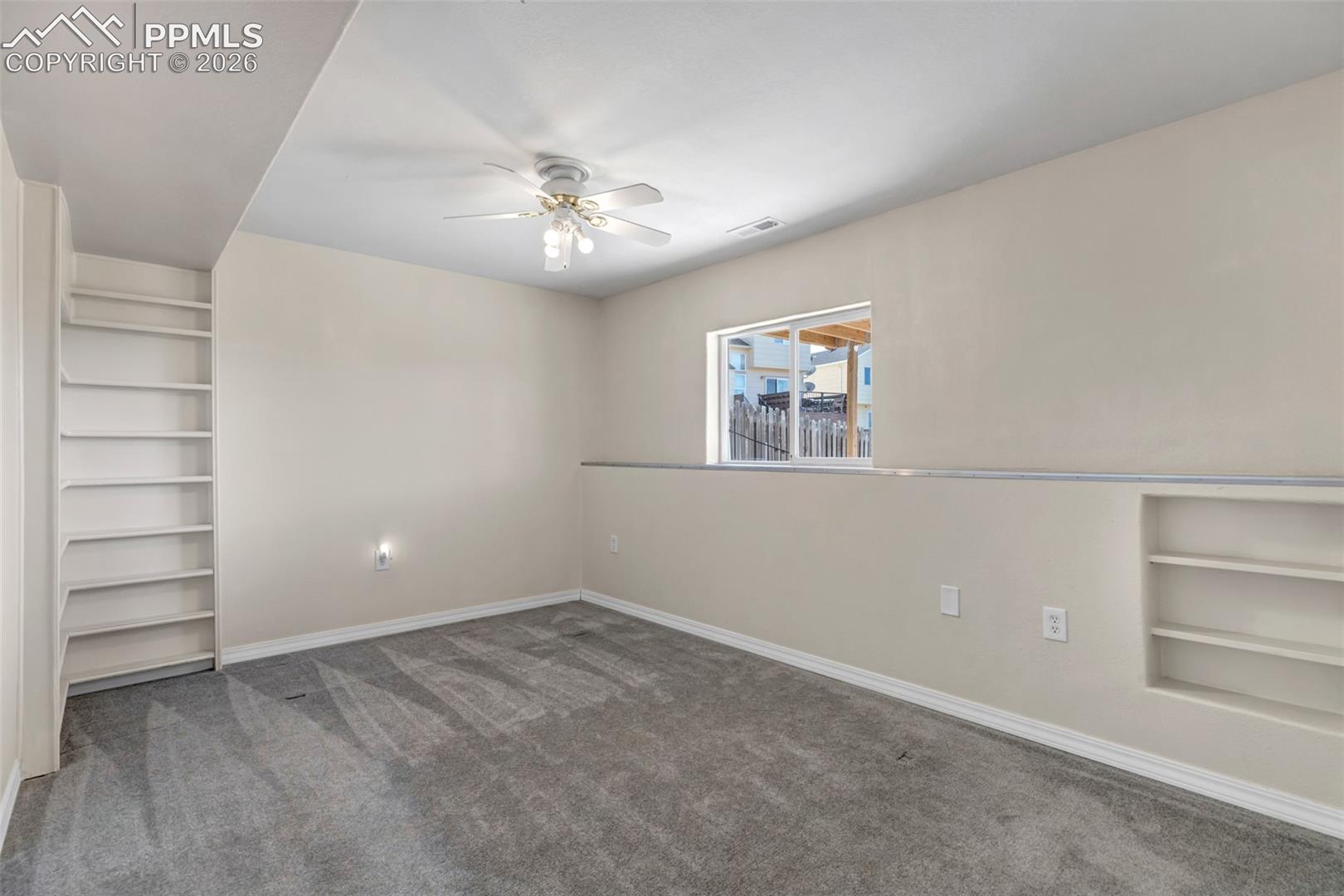 Listing photo 35 for 2375 Lisa Drive