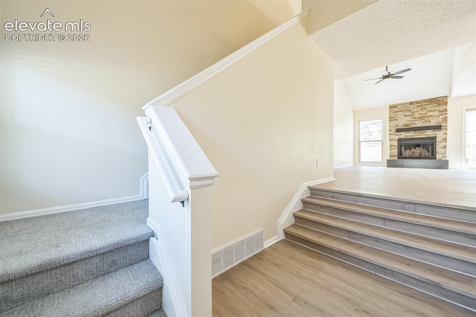 Listing photo 6 for 10635 Green Mountain Falls Road 2