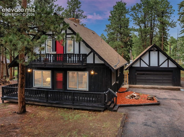 220 Wildflower Drive — listing photo