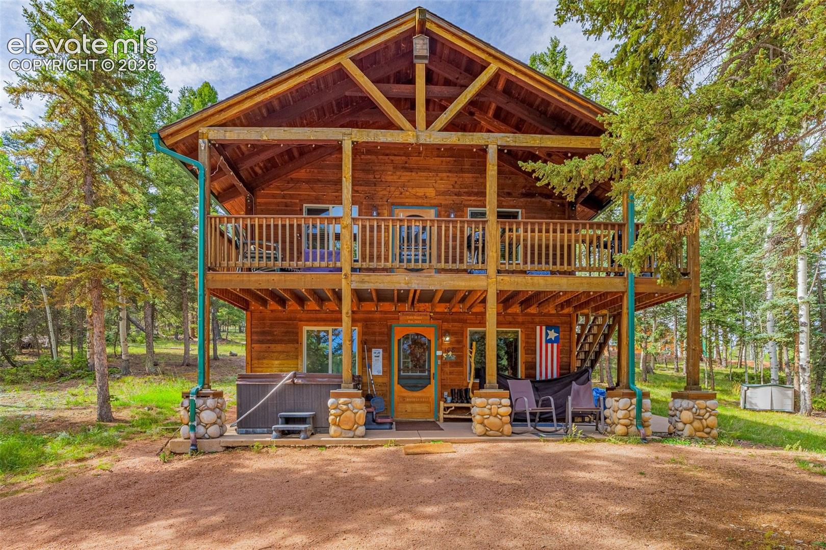 Listing photo 2 for 108 Spring Valley Lane
