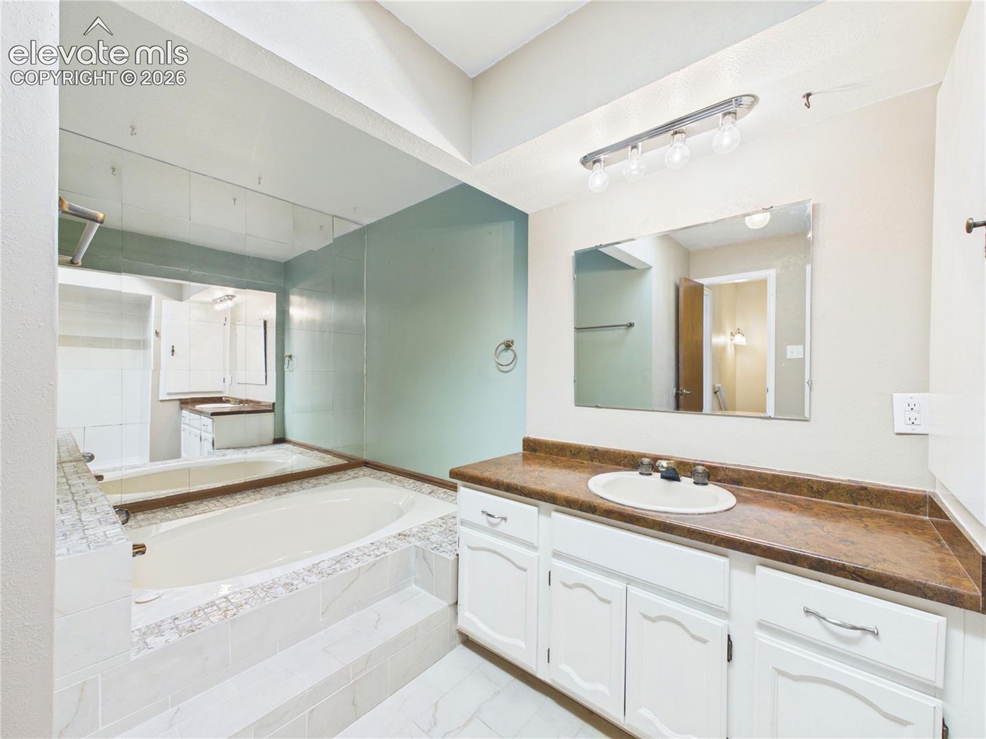 Listing photo 20 for 172 Gamble Lane