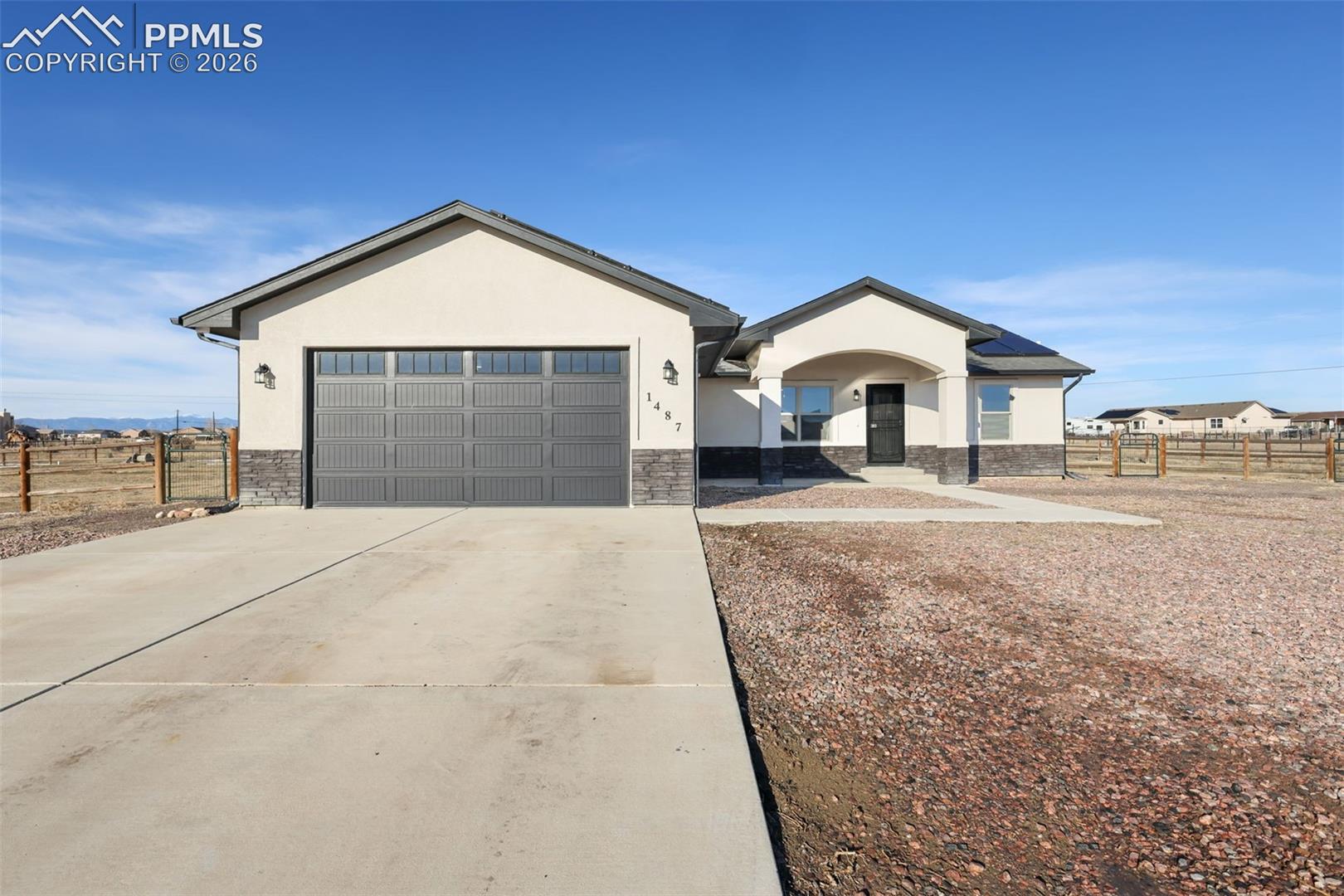 1487 Arrowwood Lane