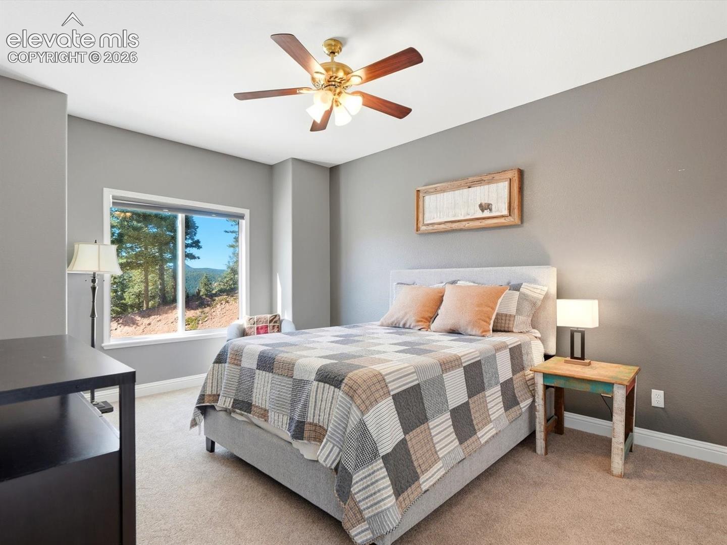 Listing photo 15 for 13084 Deer Ridge Way