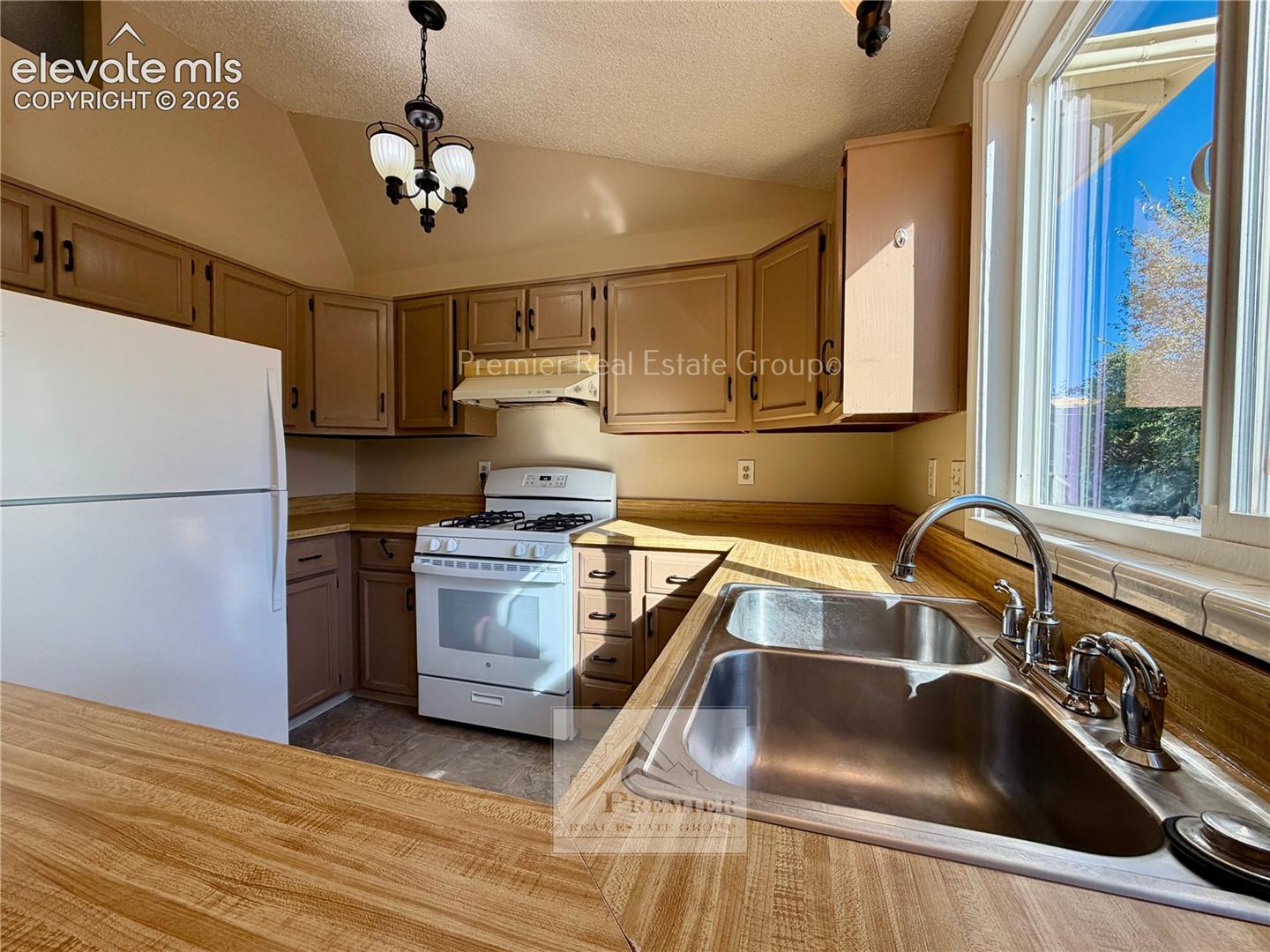 4225 Marlow Circle, photo 5