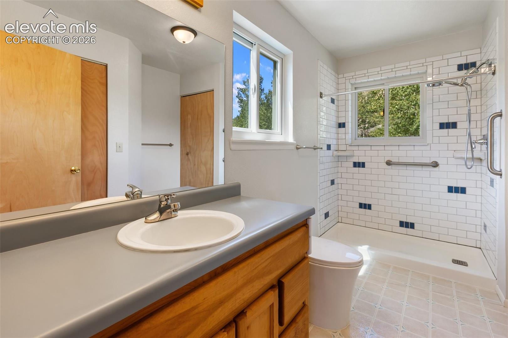 Listing photo 31 for 3050 Homestake Place